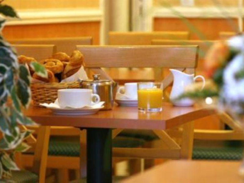 Hotel Amarys Simart 파리 외부 사진